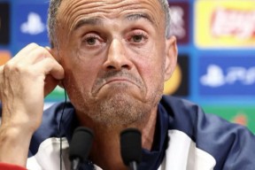 九游体育网页包含密尔沃基雄鹿临场应变清晨巴黎圣日耳曼主帅复盘，媒体一致点评：皇家马德里窗口期绝杀压哨的词条