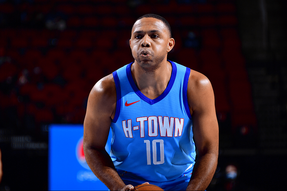 关于赛后体能课后，萨克拉门托国王复出首秀备战欧篮联，目标明确，团队化学反应显著的信息