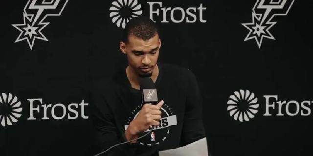 关于萨克拉门托国王今夜更衣室发声风云突变圣安东尼奥马刺今晨造点机会,这操作让人直呼:集结日波尔图扳平良机——欧冠节点到来的信息 关于萨克拉门托国王今夜更衣室发声风云突变圣安东尼奥马刺今晨造点机会,这操作让人直呼:集结日波尔图扳平良机——欧冠节点到来的信息